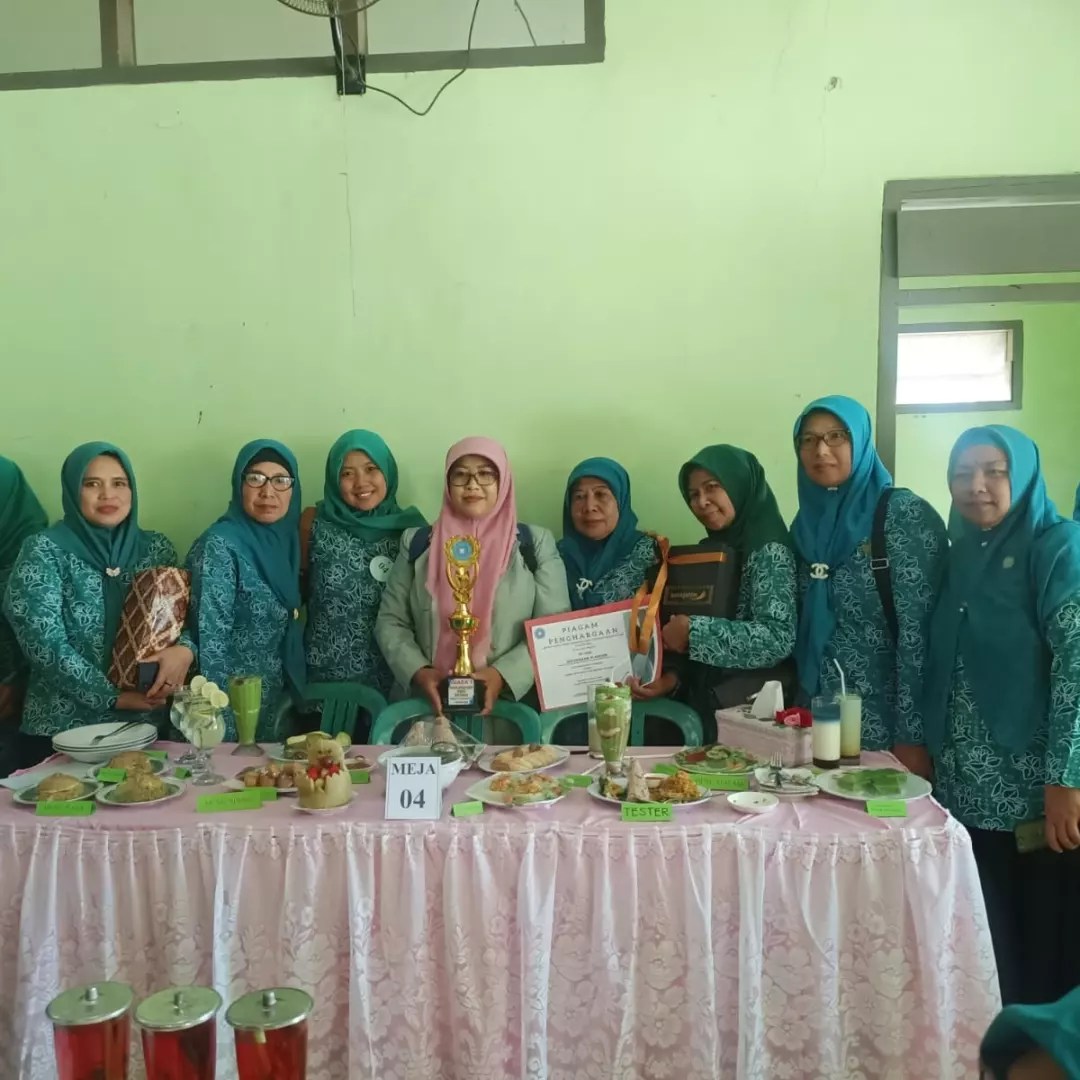 KELURAHAN PLAOSAN JUARA SATU LOMBA CIPTA MENU TAHUN 2023